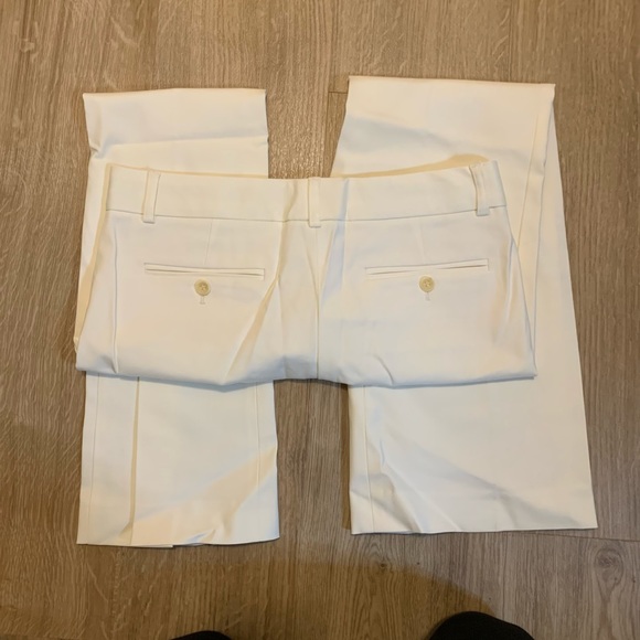 Theory cotton cream stretch pants. - Picture 4 of 8